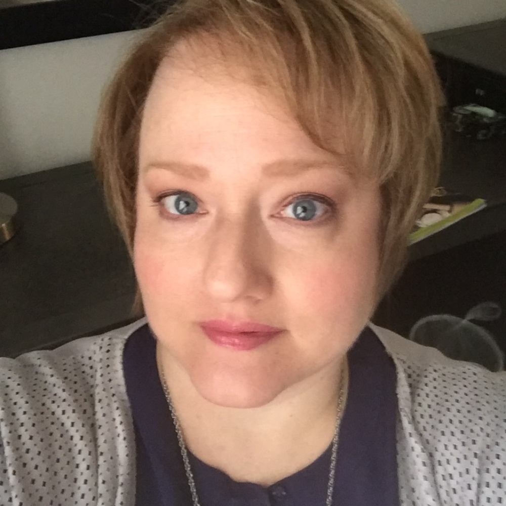 Meet your Posher, Alathia